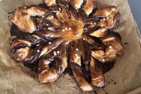 Cliquez pour zoomer ! Brioche étoilée au Nutella Thermomix par julie57150