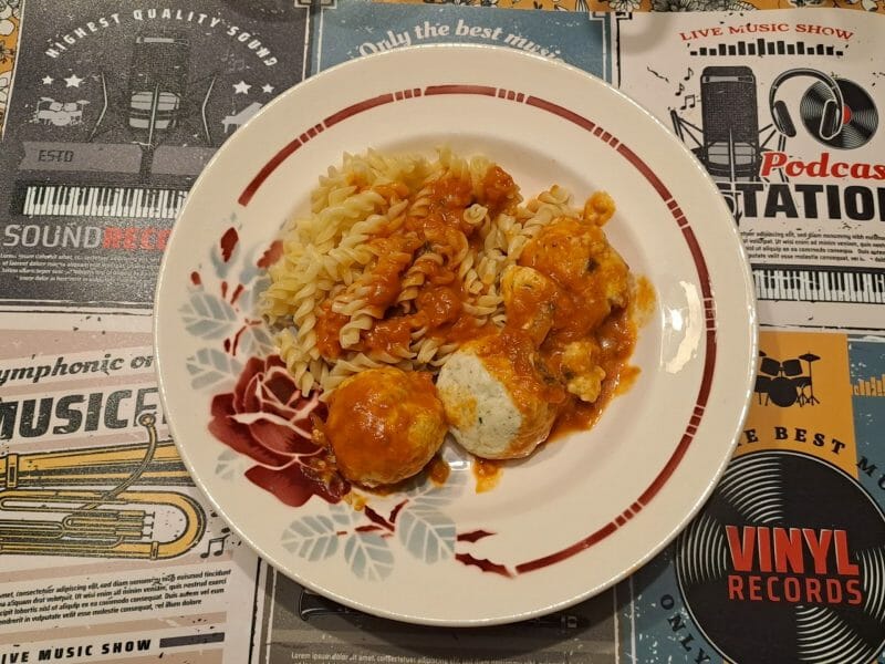 Cliquez pour zoomer ! Boulettes de ricotta sauce tomate Thermomix par kath85