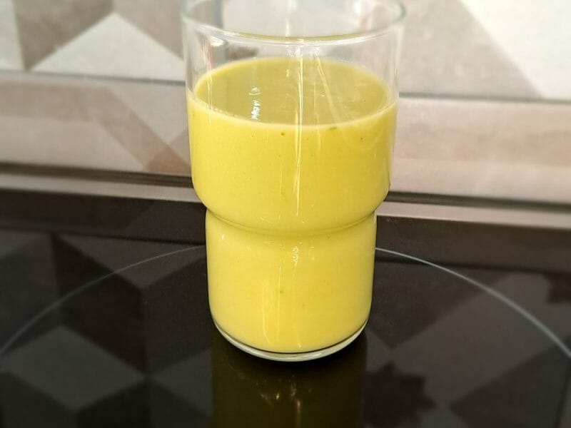 Cliquez pour zoomer ! Smoothie ananas, citron vert et avocat Thermomix par kath85