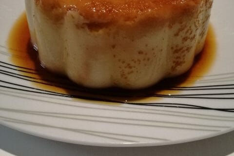 Cliquez pour zoomer ! Gâteau de semoule aux raisins secs Thermomix par cindy85000