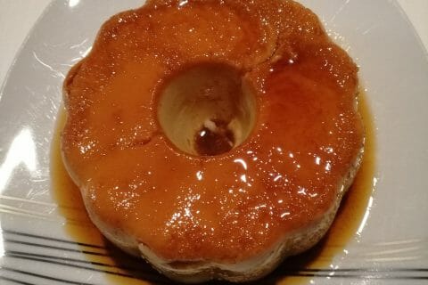 Cliquez pour zoomer ! Gâteau de semoule aux raisins secs Thermomix par cindy85000