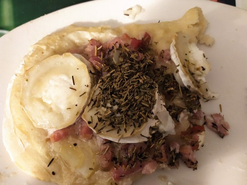 Cliquez pour zoomer ! Fougasse chèvre et lardons Thermomix par momsofliam