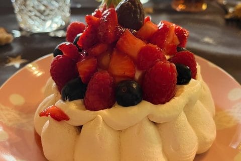 Cliquez pour zoomer ! Mini pavlova aux fraises Thermomix par Elodieleia