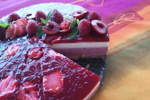 Cliquez pour zoomer ! Bavarois aux fraises Thermomix par meumeumette