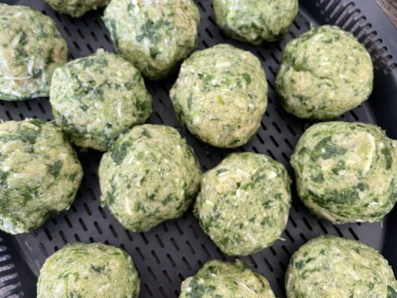 Cliquez pour zoomer ! Boulettes d’épinards et parmesan Thermomix par marie_og