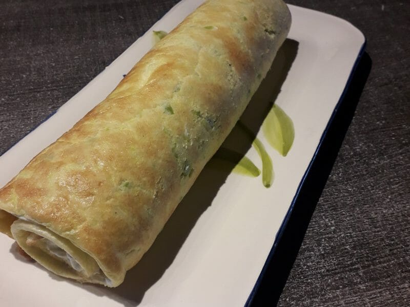 Cliquez pour zoomer ! Roulé aux courgettes et au saumon fumé Thermomix par Mandine