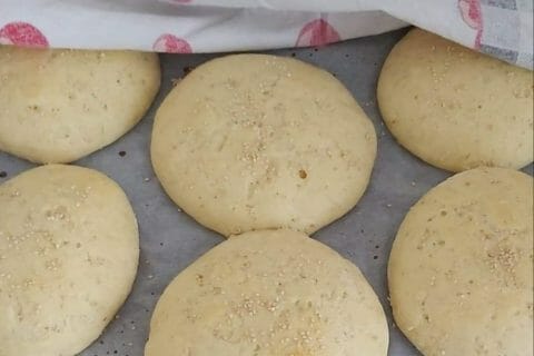 Cliquez pour zoomer ! Pains hamburger Thermomix par laurbvs60