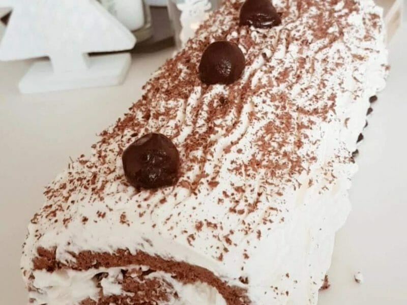 Cliquez pour zoomer ! Bûche forêt noire Thermomix par ☆ Elodie ☆