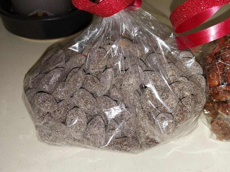 Cliquez pour zoomer ! Amandes au chocolat Thermomix par emilie_461