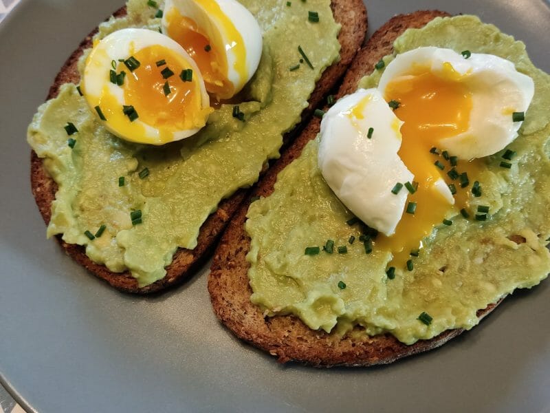 Cliquez pour zoomer ! Tartine avocat et oeuf mollet Thermomix par titiacook