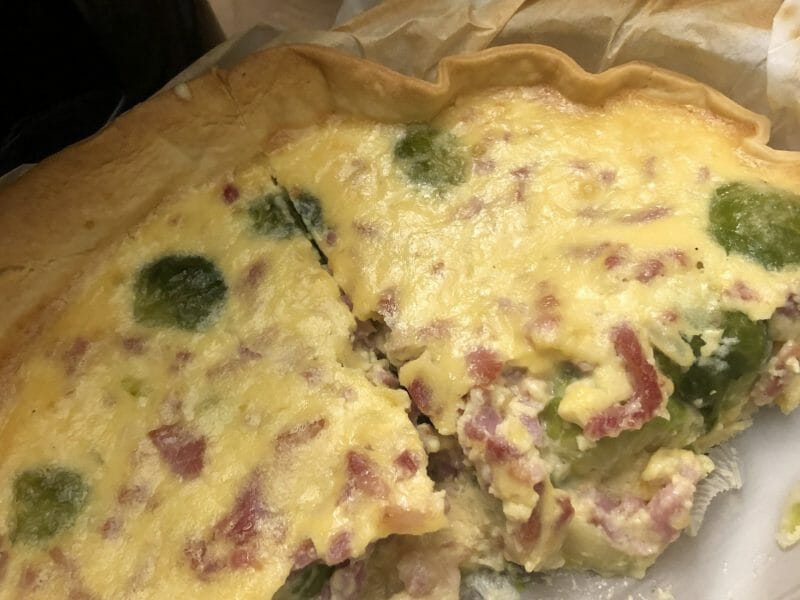 Cliquez pour zoomer ! Quiche aux choux de Bruxelles et lardons Thermomix par Lisa