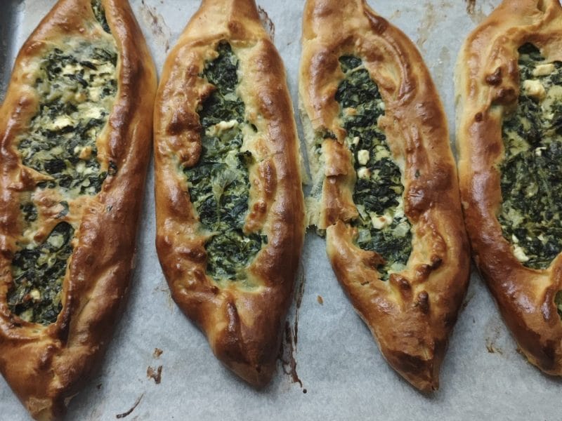 Cliquez pour zoomer ! Pide épinards et feta Thermomix par moranna