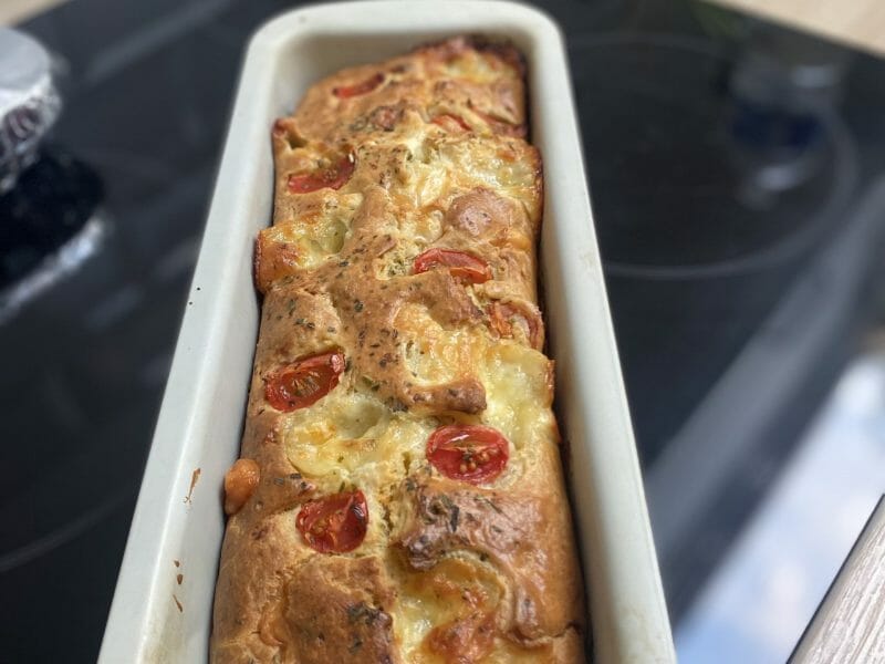 Cliquez pour zoomer ! Cake tomates mozzarella et lardons Thermomix par Ana 👩🏻🍳