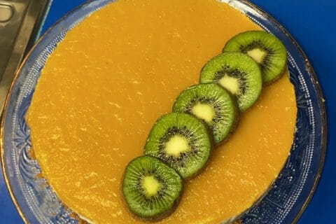 Cliquez pour zoomer ! Panna cotta citron sur sablé spéculoos et miroir de mangue Thermomix par Ana 👩🏻🍳
