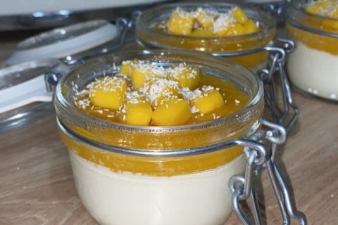 Cliquez pour zoomer ! Panna cotta coco mangue Thermomix par Ana 👩🏻🍳