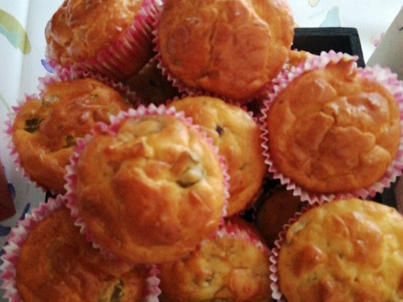 Cliquez pour zoomer ! Cake salé jambon fromage et olives Thermomix par ing86