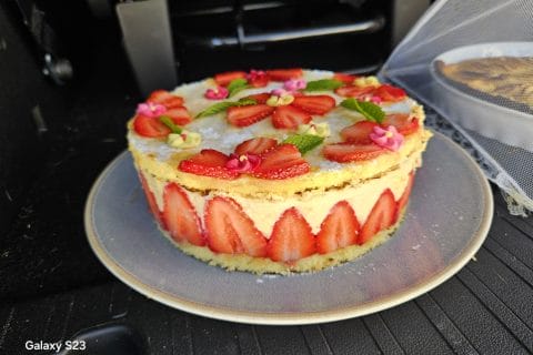 Cliquez pour zoomer ! Fraisier Thermomix par melinda_cornet17@hotmail_fr