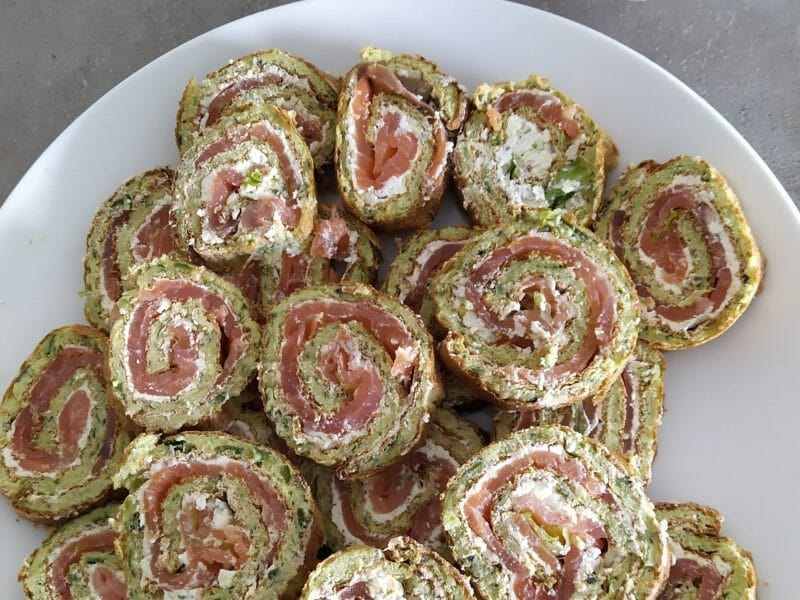 Cliquez pour zoomer ! Roulé aux courgettes et au saumon fumé Thermomix par amgma