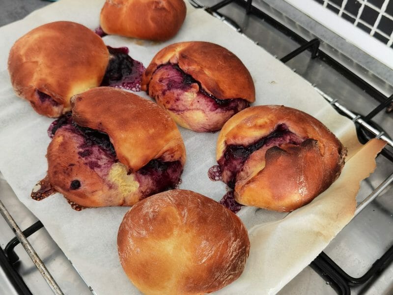 Cliquez pour zoomer ! Petits pains polonais aux myrtilles Thermomix par bobyman