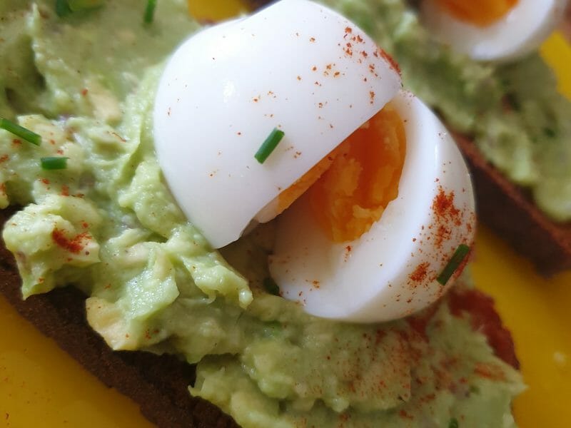 Cliquez pour zoomer ! Tartine avocat et oeuf mollet Thermomix par nadiaminnie