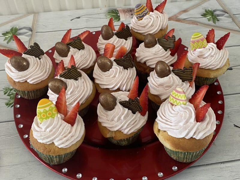 Cliquez pour zoomer ! Cupcakes à la framboise Thermomix par aurelili57