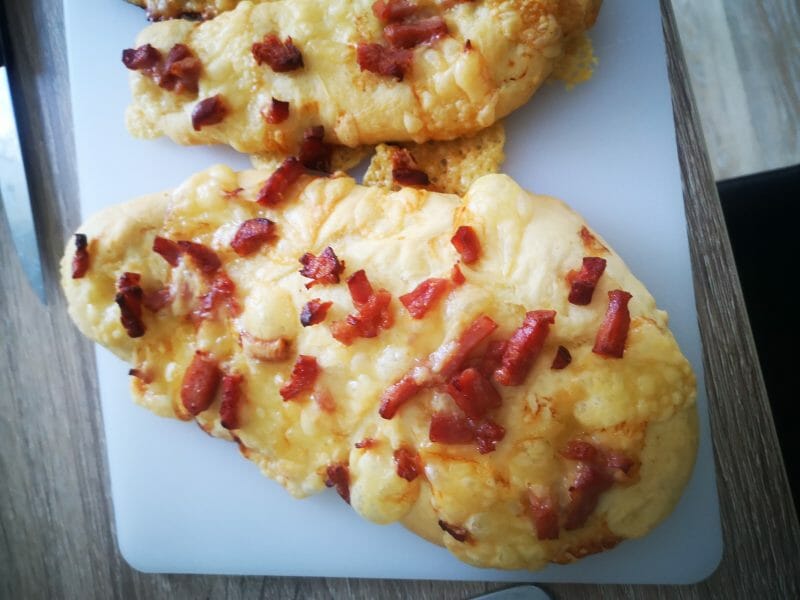 Cliquez pour zoomer ! Fougasse chèvre et lardons Thermomix par miimy