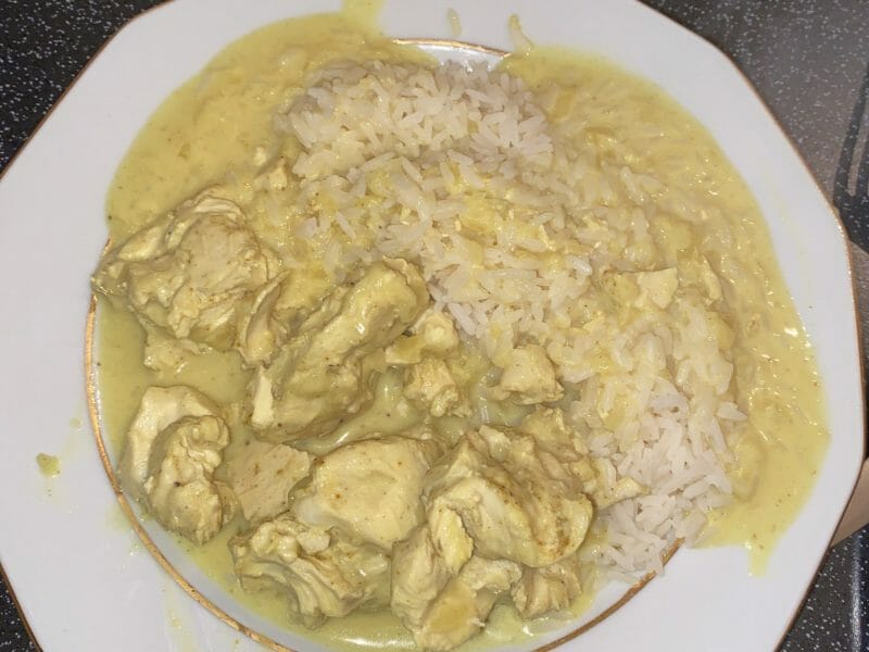 Cliquez pour zoomer ! Blancs de poulet sauce moutarde et curry Thermomix par alicia_63