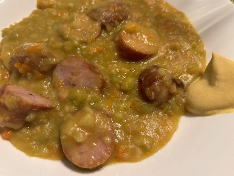 Cliquez pour zoomer ! Mitonnée de pois cassés aux saucisses Thermomix par nesta_2