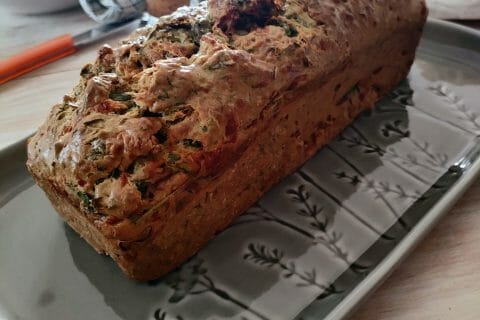 Cliquez pour zoomer ! Cake aux épinards, mozzarella et pesto Thermomix par nellybee