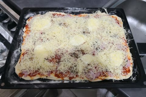 Cliquez pour zoomer ! Pizza Reine Thermomix par nenettezaganette