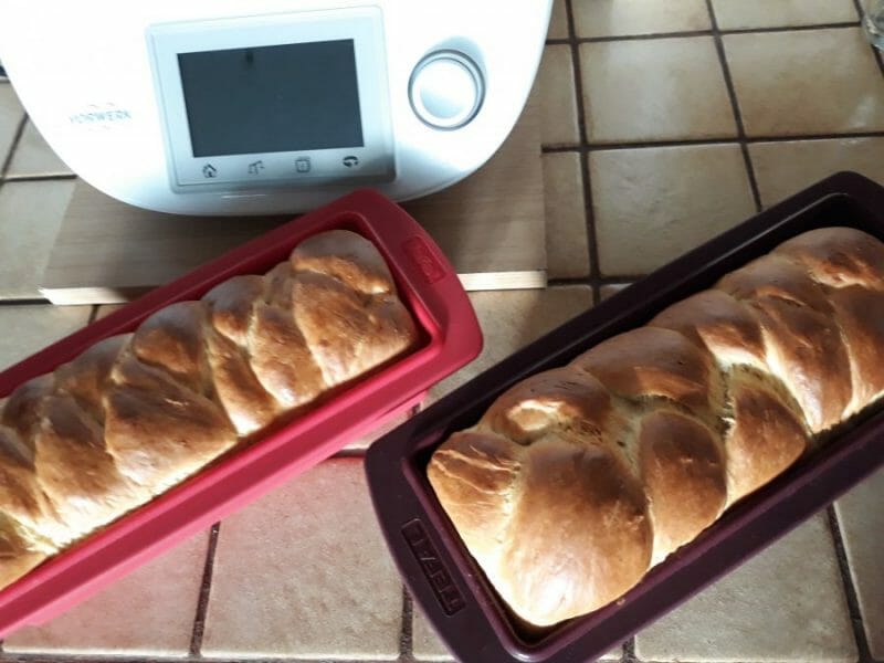 Cliquez pour zoomer ! Brioche tressée à la mie filante Thermomix par pupu37