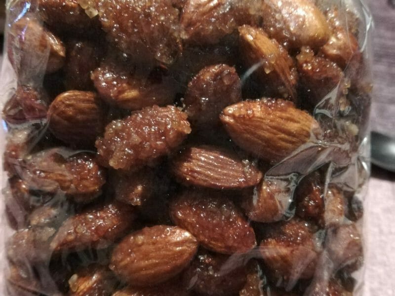 Cliquez pour zoomer ! Amandes grillées à la cannelle et au miel Thermomix par stephane_cindy