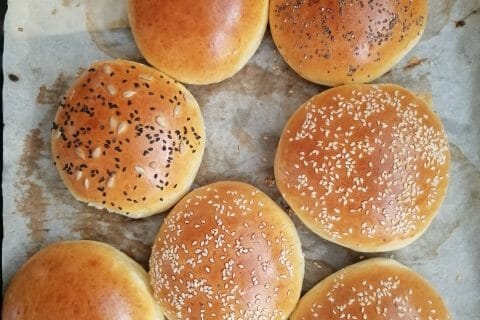 Cliquez pour zoomer ! Pains hamburger Thermomix par siham_27