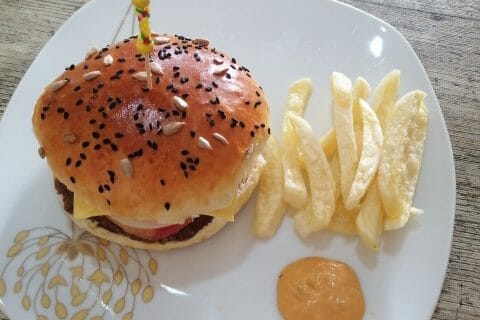 Cliquez pour zoomer ! Pains hamburger Thermomix par siham_27