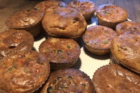 Cliquez pour zoomer ! Cake aux poivrons, fêta et olives Thermomix par charlinemarie26