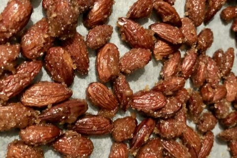 Cliquez pour zoomer ! Amandes grillées à la cannelle et au miel Thermomix par ccile91