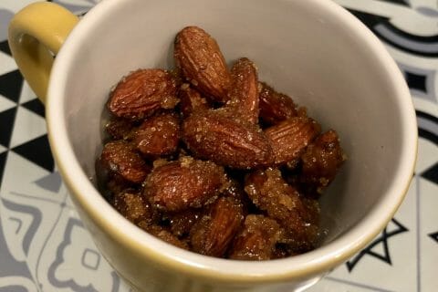Cliquez pour zoomer ! Amandes grillées à la cannelle et au miel Thermomix par ccile91