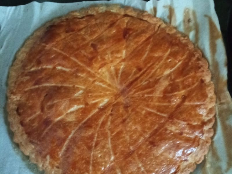Cliquez pour zoomer ! Galette des rois à la frangipane Thermomix par locass