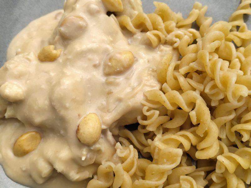 Cliquez pour zoomer ! Effiloché de poulet aux cacahuètes Thermomix par aurele03