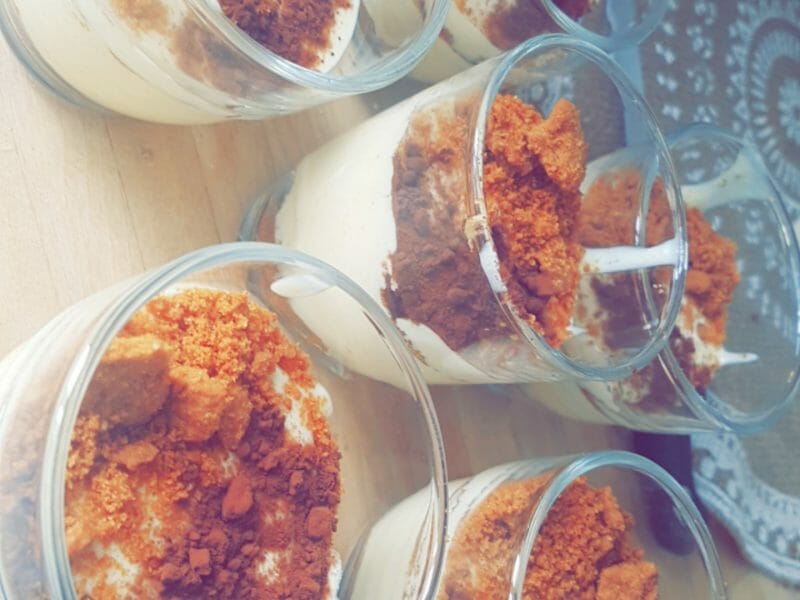 Cliquez pour zoomer ! Tiramisu aux framboises et spéculoos Thermomix par maella95