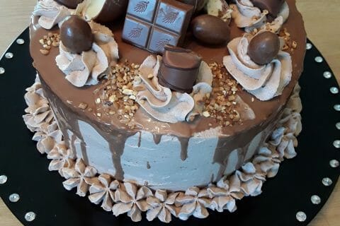 Cliquez pour zoomer ! Layer cake Kinder Bueno Thermomix par Karine35