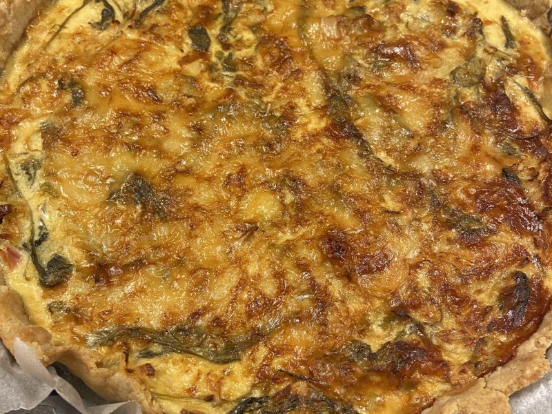 Cliquez pour zoomer ! Quiche aux fanes de radis Thermomix par hugobapt