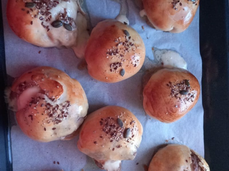 Cliquez pour zoomer ! Petits pains farcis au boeuf Thermomix par myriam_110