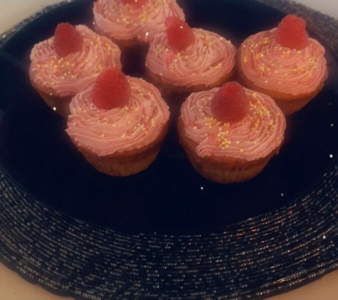 Cliquez pour zoomer ! Cupcakes à la framboise Thermomix par claudia_64