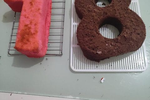 Cliquez pour zoomer ! Génoise au chocolat Thermomix par marieange81