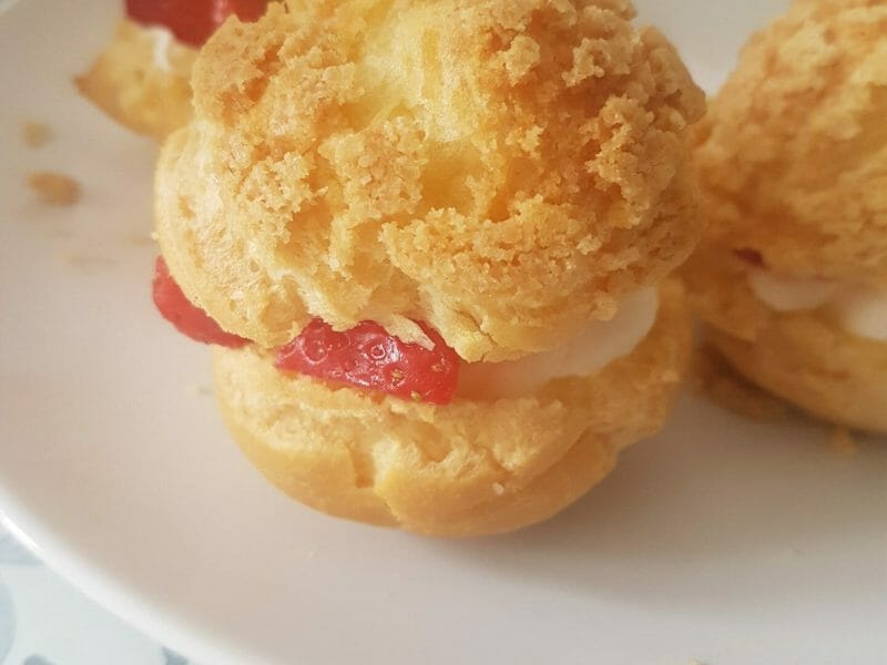 Cliquez pour zoomer ! Choux craquelin fraises chantilly Thermomix par ananca