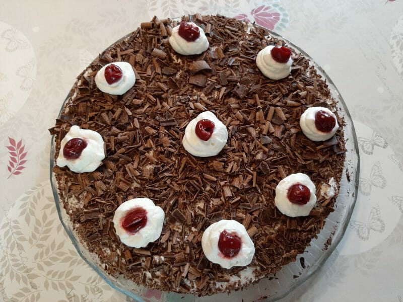 Cliquez pour zoomer ! Génoise au chocolat Thermomix par sandrine_386