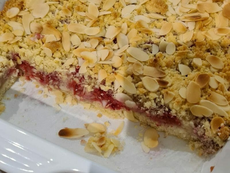 Cliquez pour zoomer ! Cookie-crumble rhubarbe framboises Thermomix par pamela_f