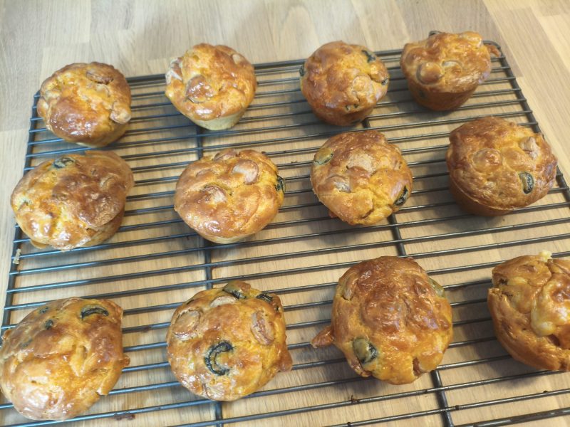 Cliquez pour zoomer ! Cake salé jambon fromage et olives Thermomix par Dede67930