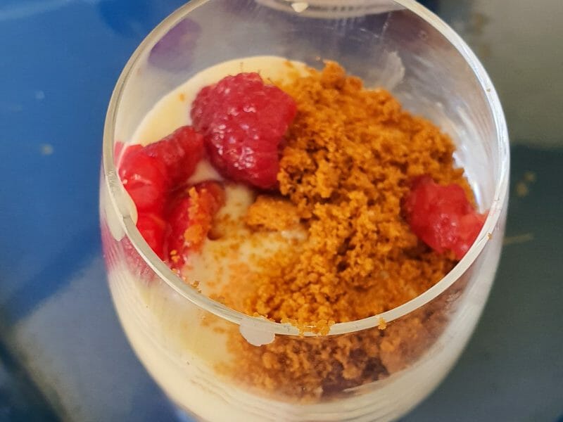 Cliquez pour zoomer ! Tiramisu aux framboises et spéculoos Thermomix par victoria_35